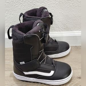 VANS Juvie Linerless (YT) Youth Snowboard Boots - SIZE 3 US kids / 34 EU